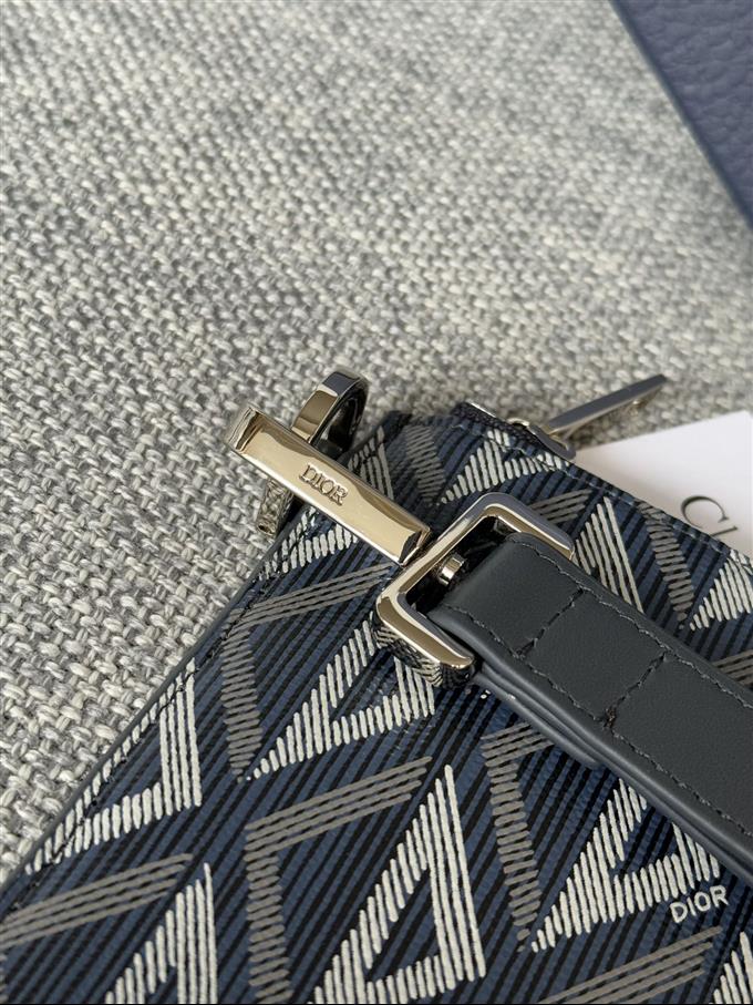 2025228Y270P212045345