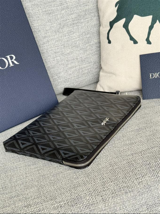 2025228Y280P211145679