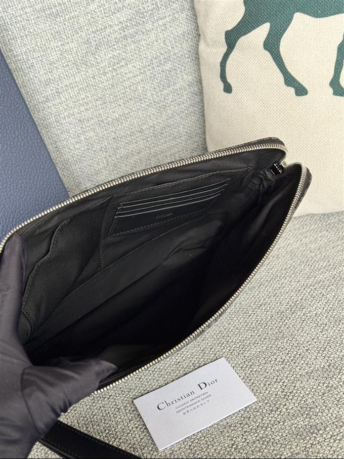 2025228Y280P211145758