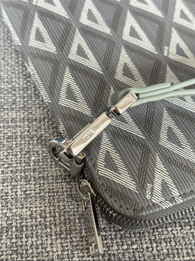 2025228Y280P211145869