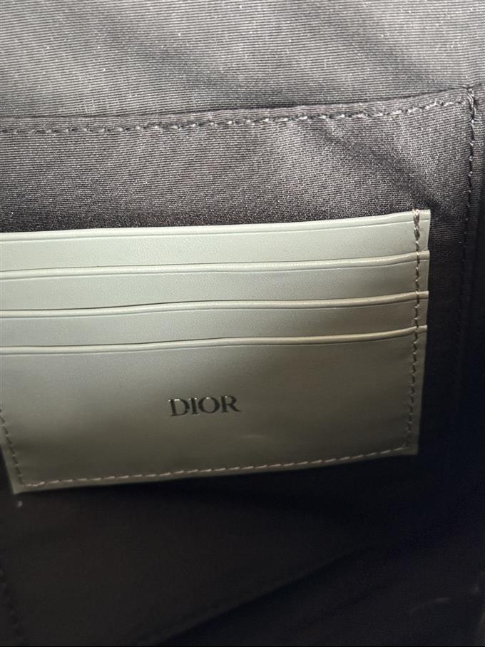 2025228Y280P211145915