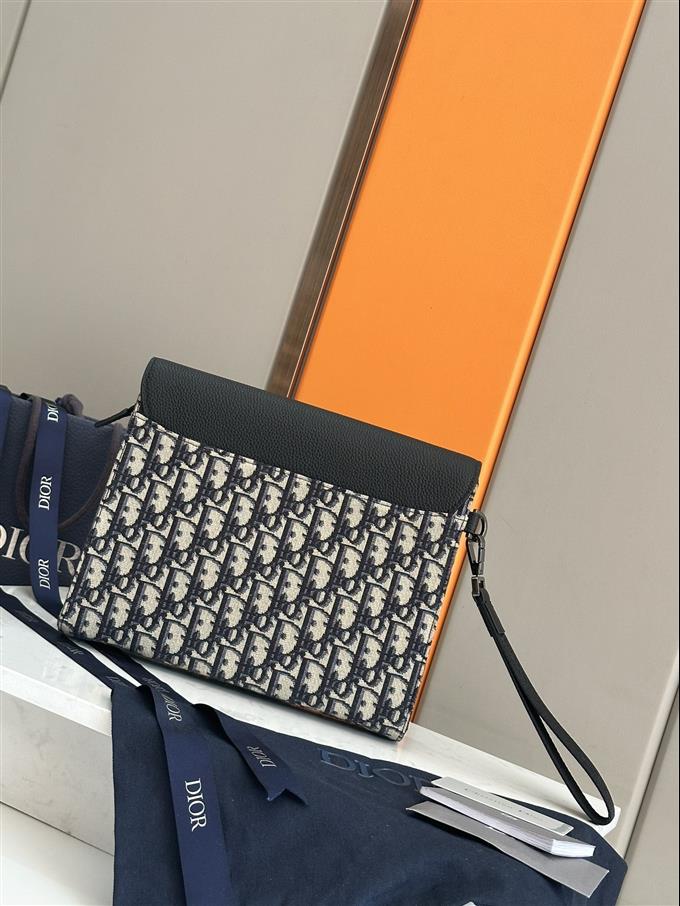 2025228Y400P211146147