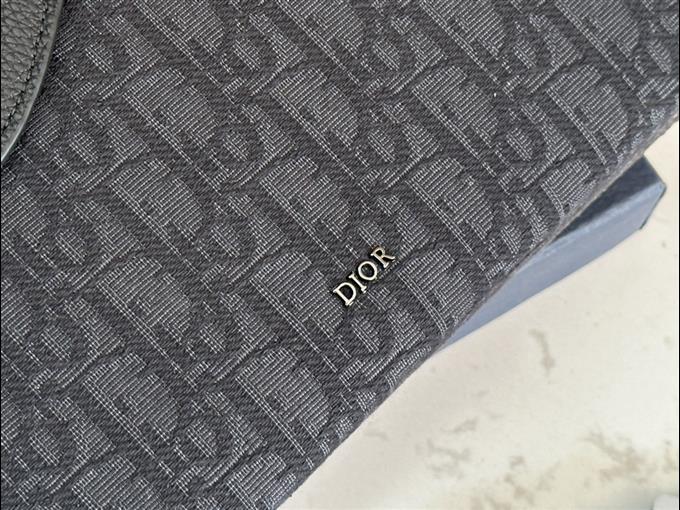 2025228Y400P211146318