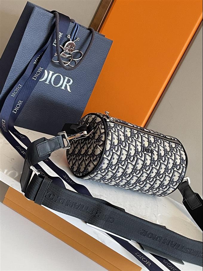 2025228Y380P21932778