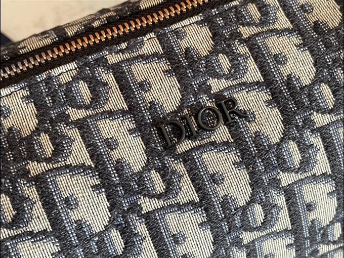 2025228Y380P21932841