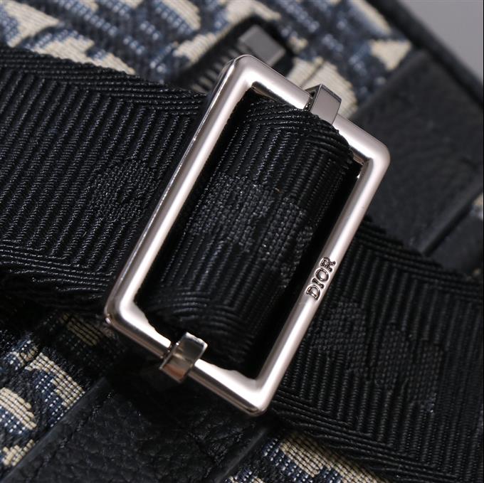 2025228Y450P211945522