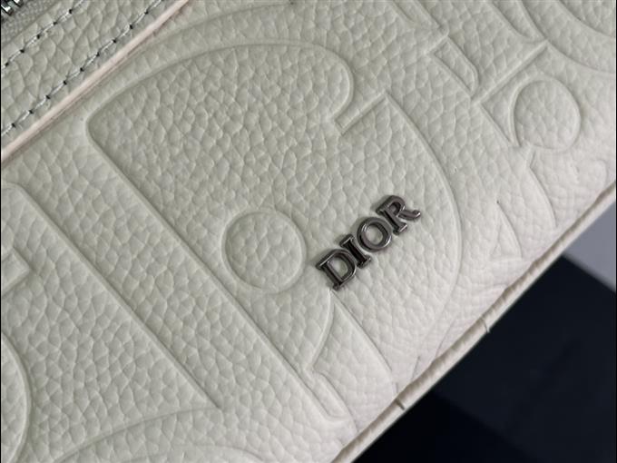 2025228Y500P221031560