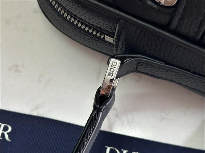 2025228Y500P221031749