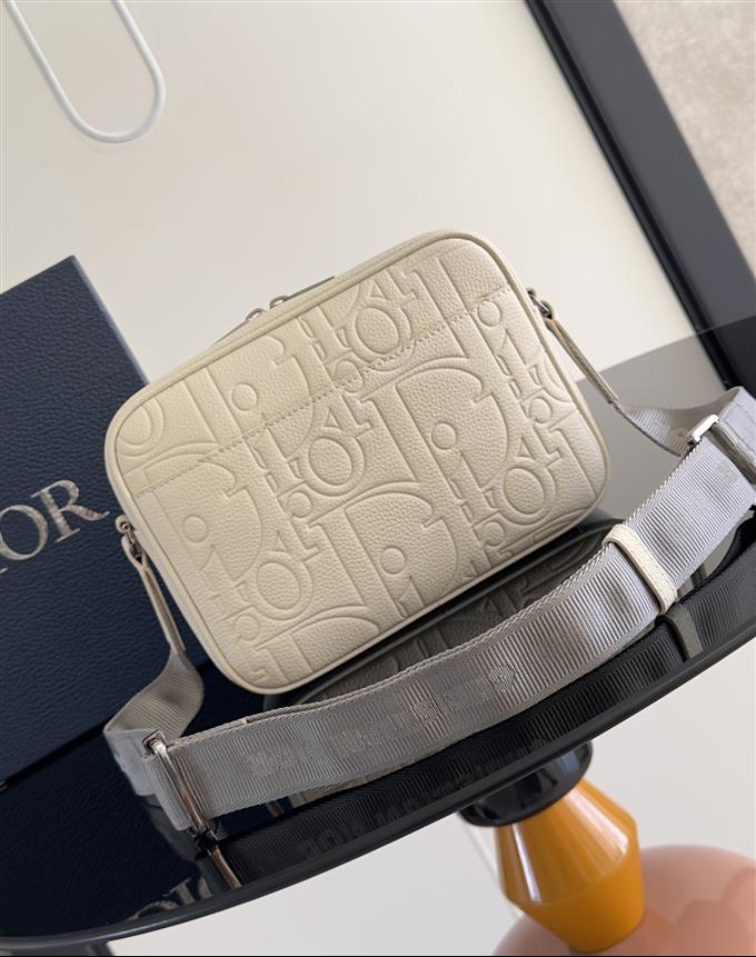 2025228Y520P221031102