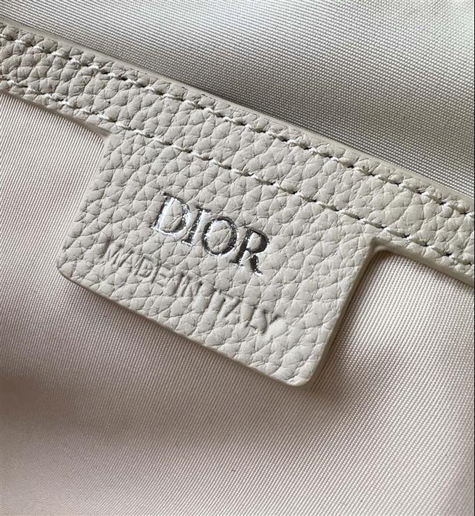 2025228Y520P221031181