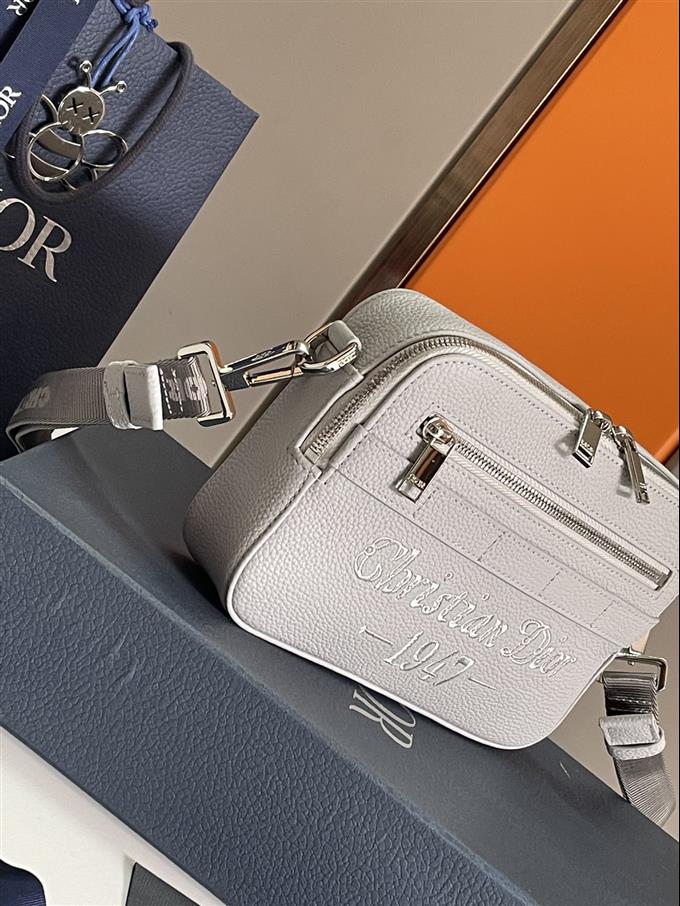 2025228Y550P211946448