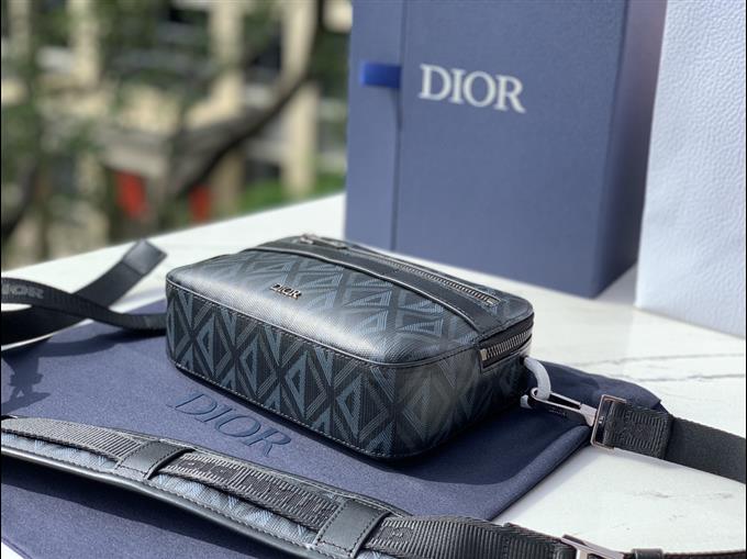 2025228Y700P211945209