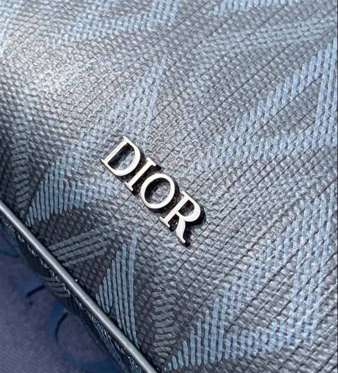 2025228Y700P211945224