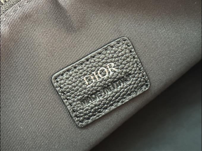 2025228Y400P215447930