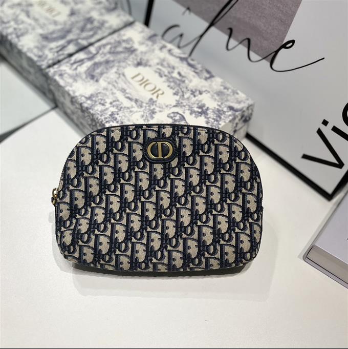 Weekender Cosmetic Briefcase