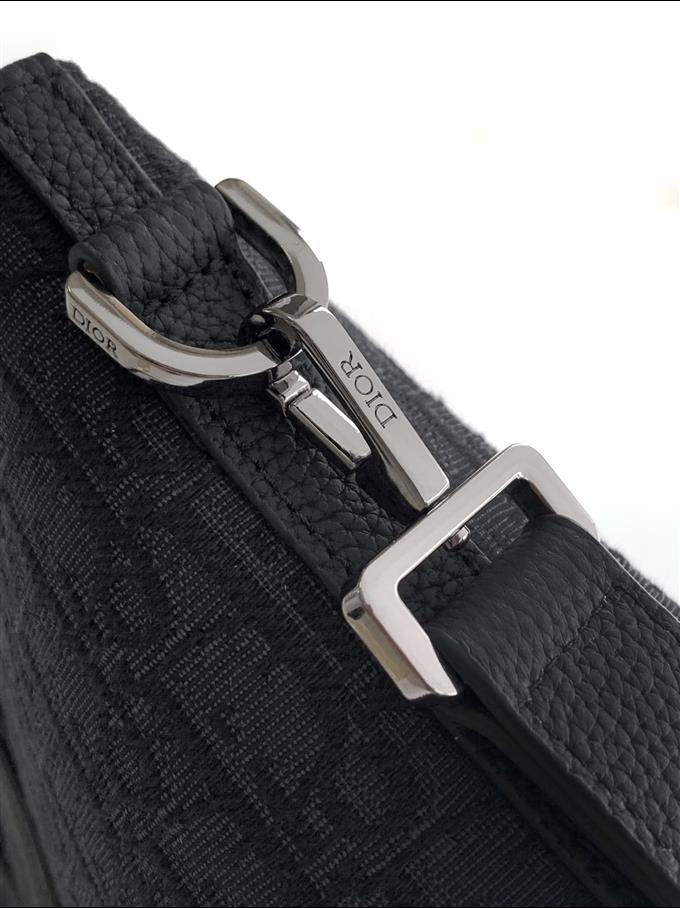 2025228Y460P203144939