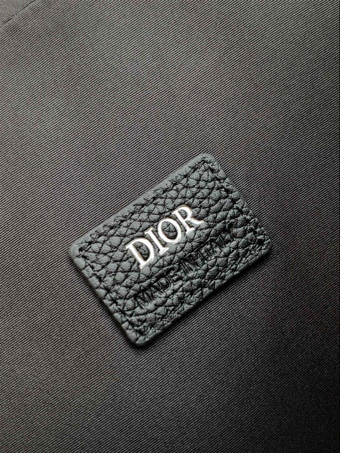 2025228Y570P221113145