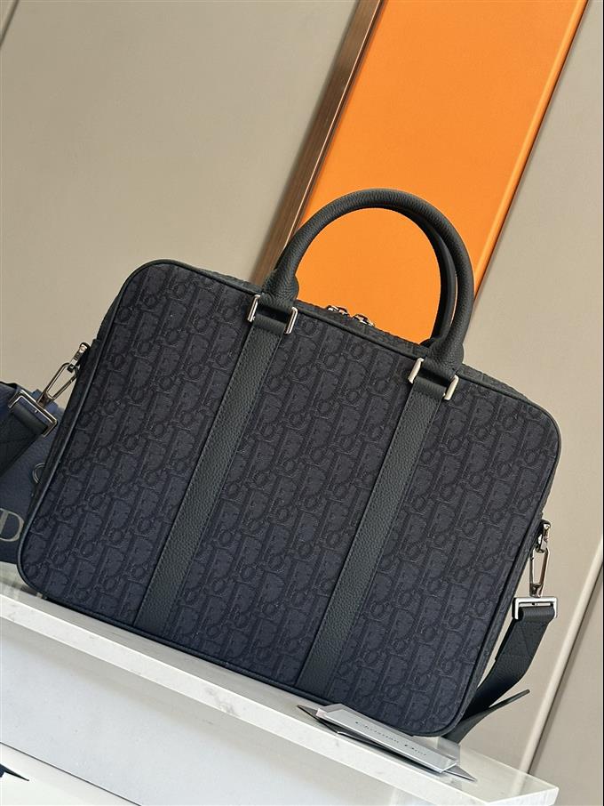 2025228Y580P221113316