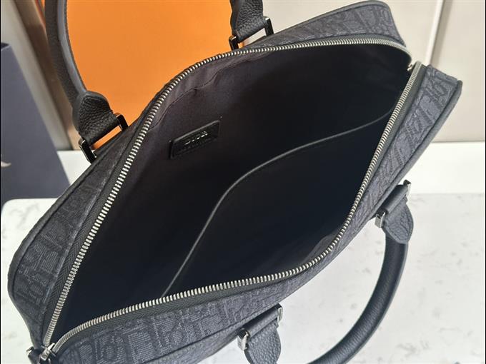 2025228Y580P221113426