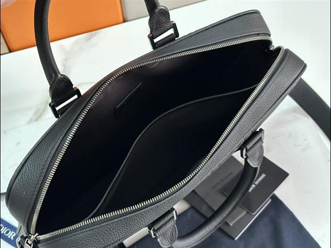 2025228Y630P221113705