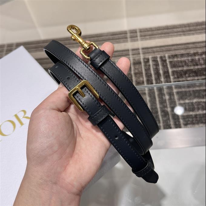 2025228Y650P21594787