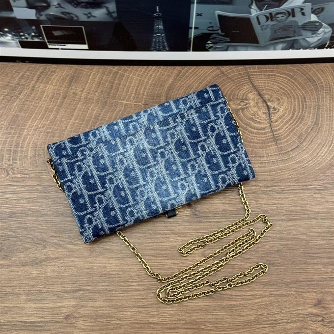 2025228Y280P21233914