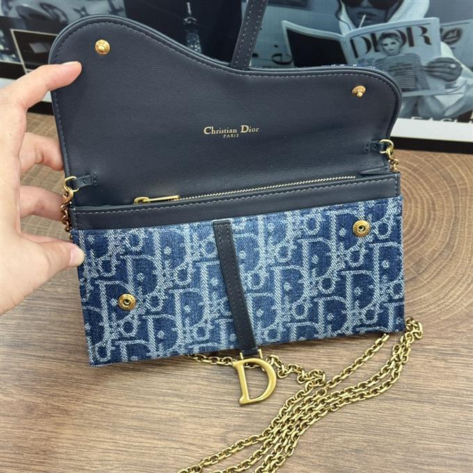 2025228Y280P21233960