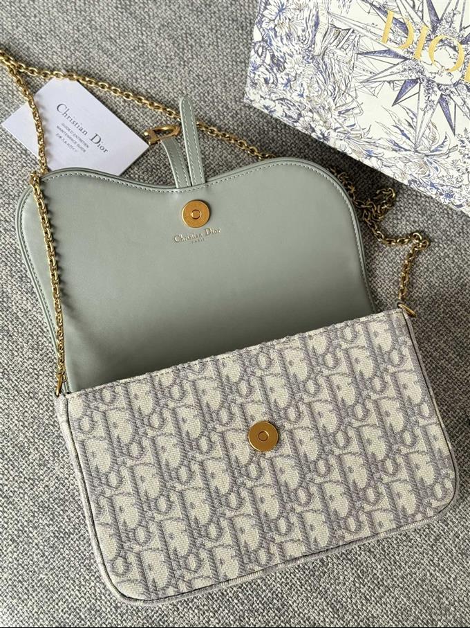 2025228Y360P212257140