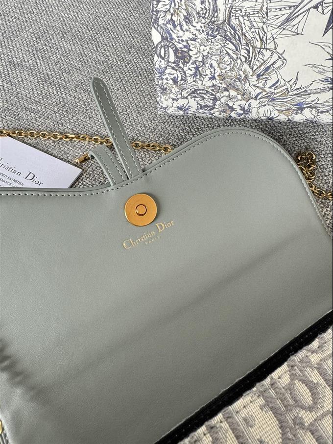 2025228Y360P212257156