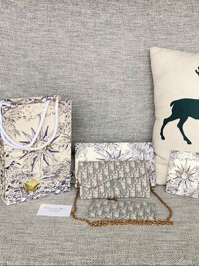 2025228Y360P21233743