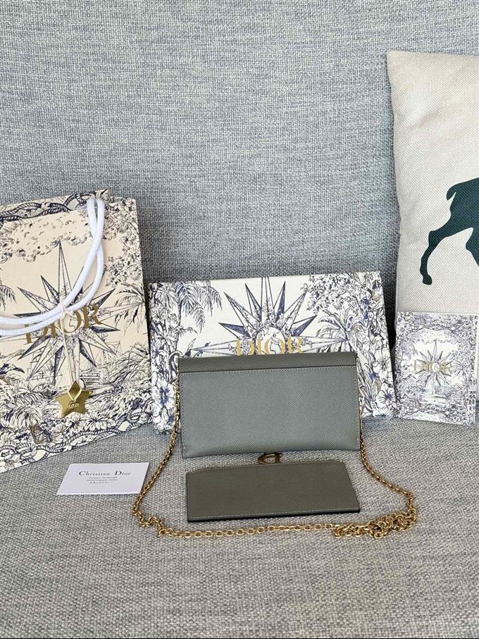 2025228Y370P212337336