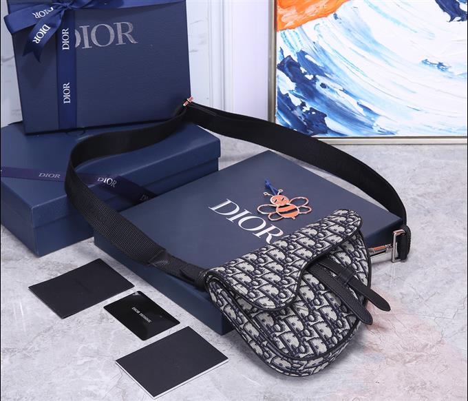 2025228Y450P212315360