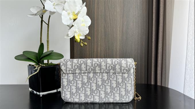 2025228Y500P21235181