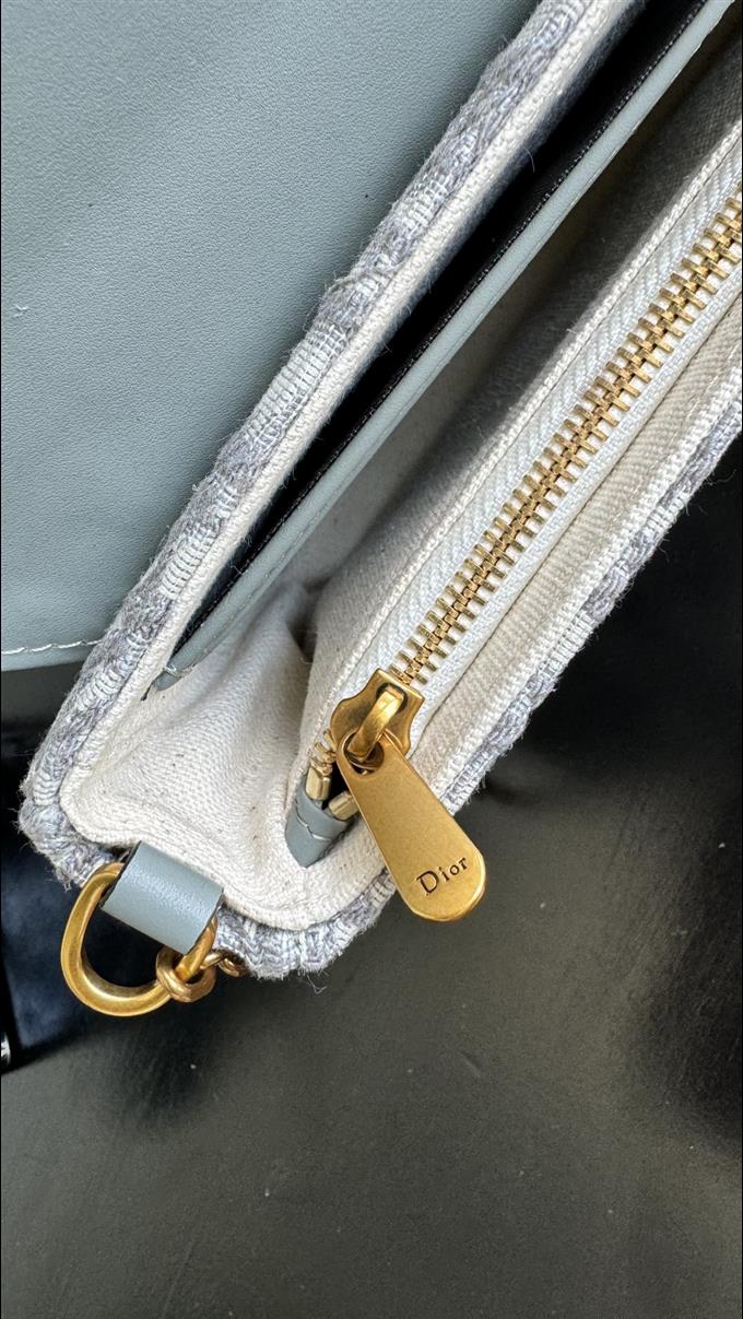 2025228Y500P21235244