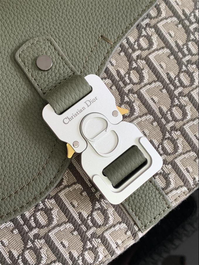 2025228Y550P212257810