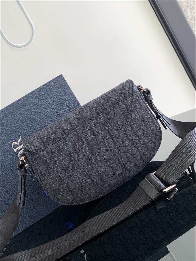 2025228Y550P212258330