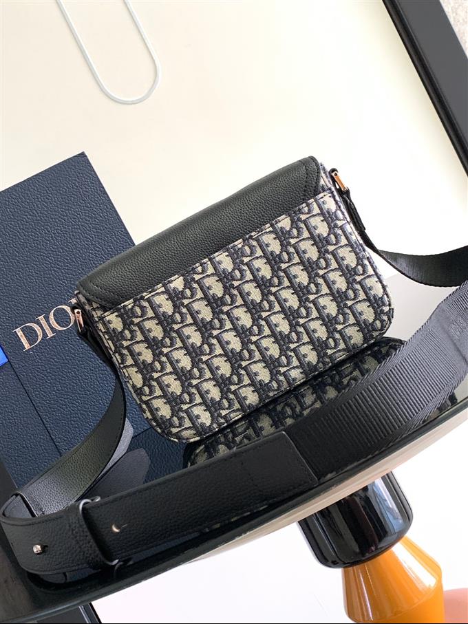 2025228Y550P212258474