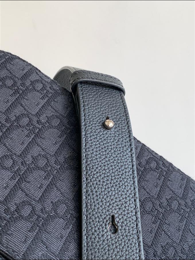 2025228Y550P212258804