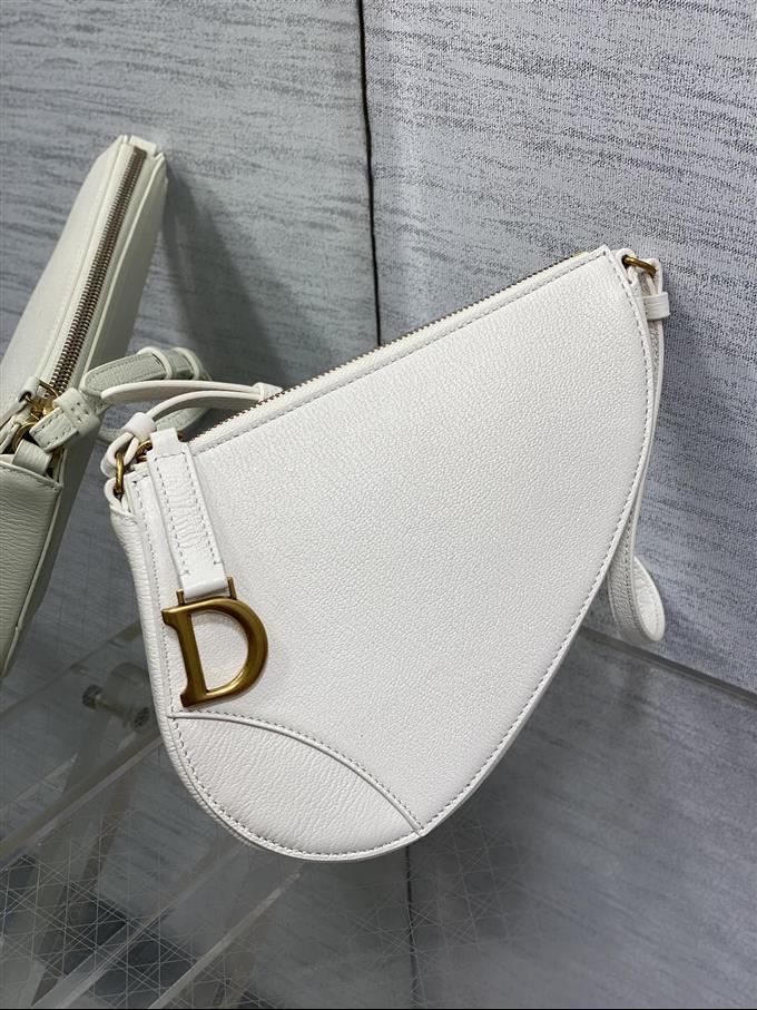 2025228Y550P212258882