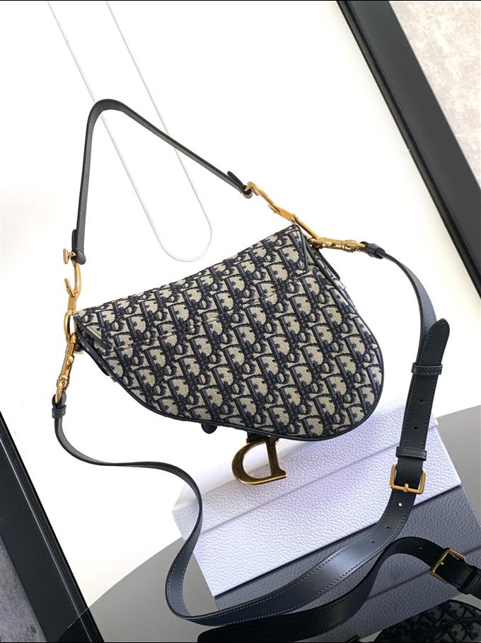 2025228Y550P212259452