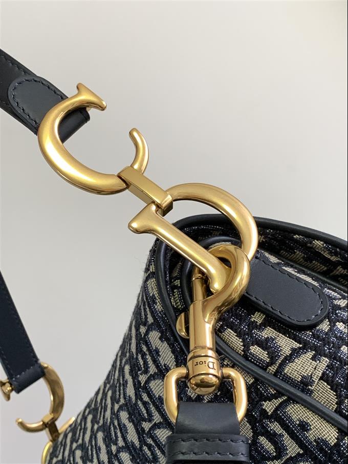 2025228Y550P212259500