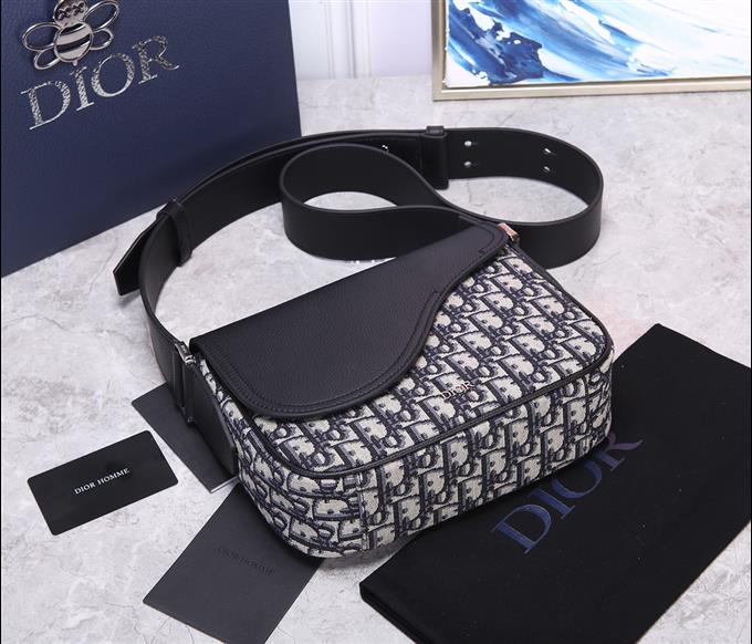 2025228Y550P212259642