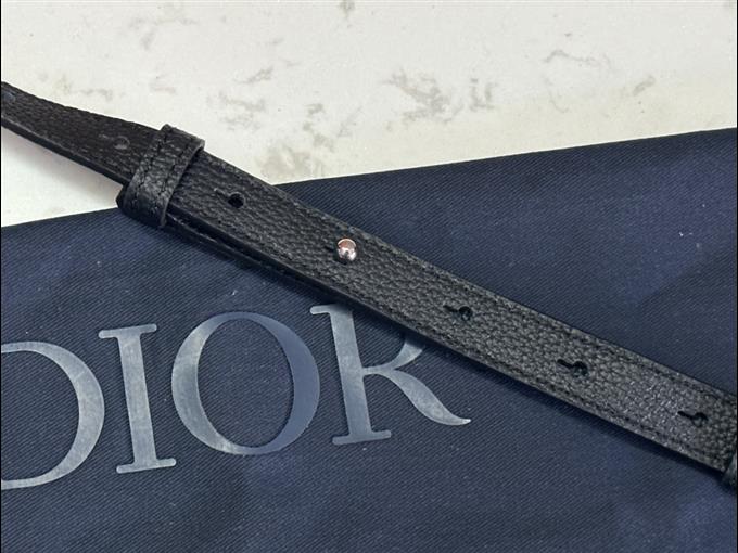 2025228Y550P212316288