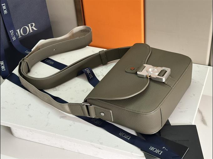 2025228Y550P212316383