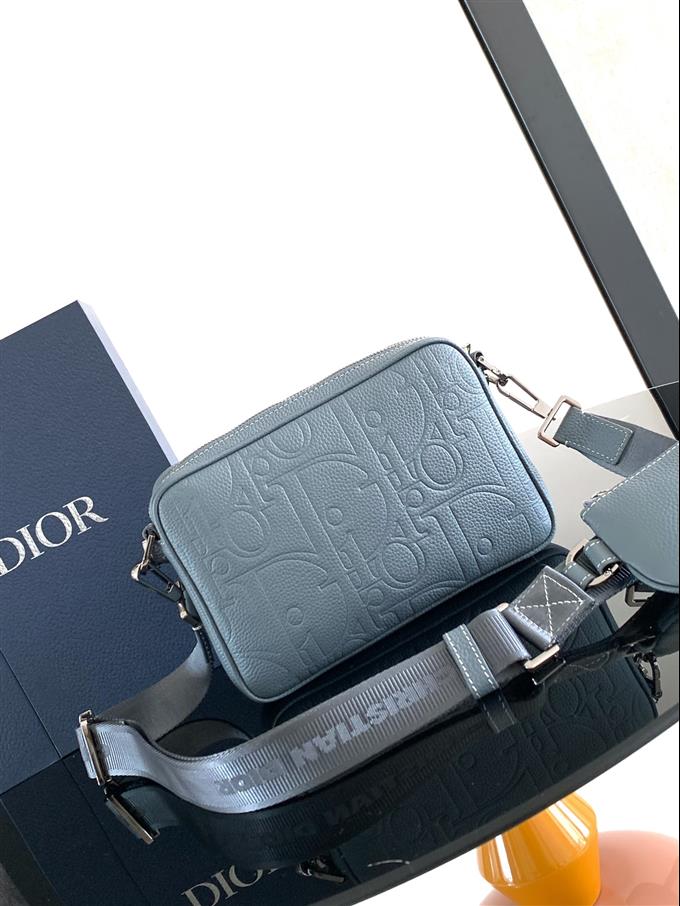 2025228Y560P21236562