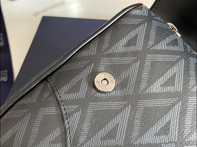 2025228Y580P21230360