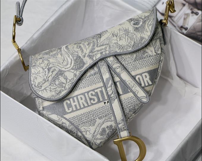 2025228Y580P212338116