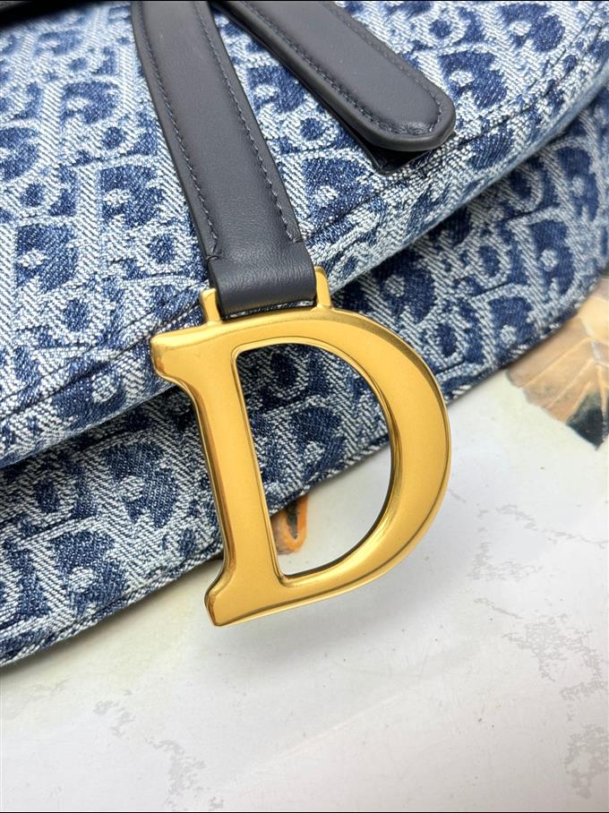 2025228Y600P21237909