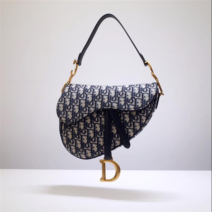 2025228Y600P21238645