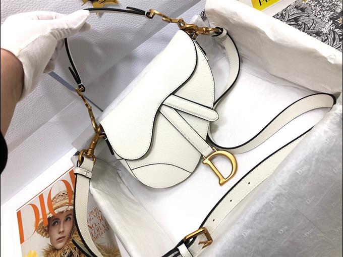 2025228Y620P21239778